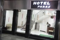 Exterior Hotel Paras