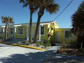 Exterior 4 Flagler Beach Motel and Vacation Rentals