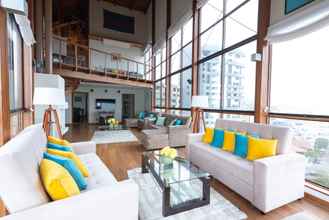 Lobby 4 Exclusive Penthouse with Private Rooftop Jacuzzi by Simply Comfort