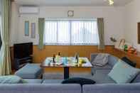 Ruang Umum Suite Villa Izu Akazawa