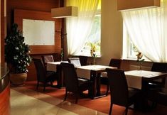 레스토랑 4 Hotel Promenada