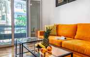 Ruang Umum 2 Modern and Stylish Renovated Flat, next to Metro