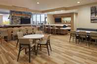 Bar, Cafe and Lounge Residence Inn by Marriott Toronto Mississauga Southwest