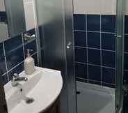 In-room Bathroom 4 Briza de Munte