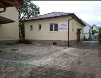 Exterior 2 Gästehaus Weingut Politschek