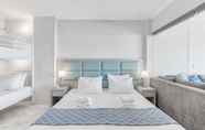 Bilik Tidur 5 Chic Modern Seaside Oasis -Sunny Piraeus