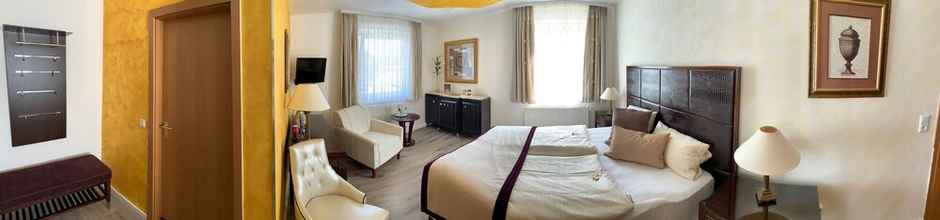 Kamar Tidur 4 Boutique Hotel Goldene Henne