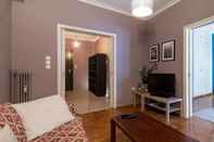 Ruang Umum S&K Polyxene Suite in Center of Athens