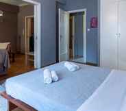 Bedroom 6 S&K Polyxene Suite in Center of Athens