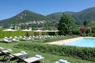 Swimming Pool Villa Maria Lake Como