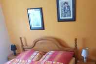 Bedroom Casa Inmobahia - Montgri 205