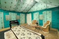 Bedroom Ratnawali Camps