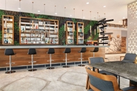 Bar, Cafe and Lounge Tryp by Wyndham Istanbul Topkapi