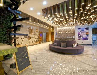 Lobby 2 Tryp by Wyndham Istanbul Topkapi