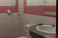 In-room Bathroom Tonpalm Resort