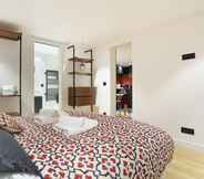 Bedroom 5 Sublime appartement St Honore (Boissy)