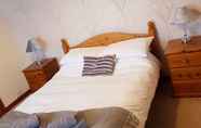 Kamar Tidur 4 The Cornishman Inn