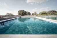 Swimming Pool Hotel Zielo Las Beatas