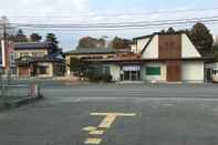 ภายนอกอาคาร Asahiyama Drive Inn