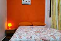 Kamar Tidur Low Cost Room Plaza de Hierro I