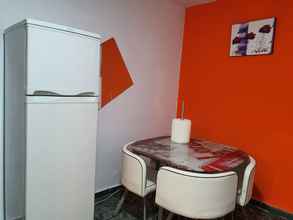 Kamar Tidur 4 Low Cost Room Plaza de Hierro I