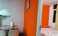 Kamar Tidur 3 Low Cost Room Plaza de Hierro I