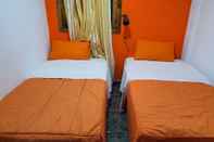 Bilik Tidur Low Cost Room Plaza de Hierro II