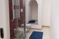 Toilet Kamar Casa a Corte