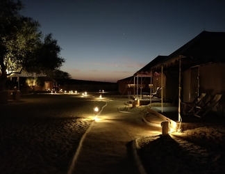 Exterior 2 Golden Dune Camp