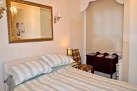 Kamar Tidur Homely, Comfortable 2 Bed in Historic Rose Street