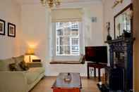 พื้นที่สาธารณะ Homely, Comfortable 2 Bed in Historic Rose Street