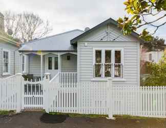 Exterior 2 Light-filled Renovated Villa, Walk to Ponsonby Road