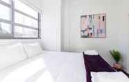 Bedroom 3 Modern 2 Bedroom Apartment in Auckland CBD With Parking