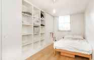 Bedroom 6 1 Bedroom Flat near Hoxton & Shoreditch