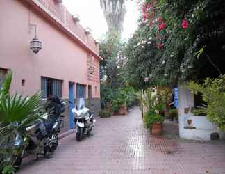 Exterior 2 Hôtel La Pergola