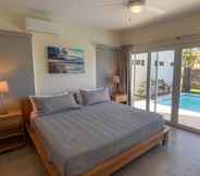 Kamar Tidur 3 Cozy and Charming two Bedroom Villa