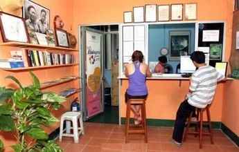 Lobi 4 B&B Inn - Hostel