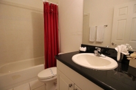 In-room Bathroom Executive Two Bedroom 203 Apts