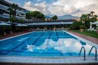 Swimming Pool Villa Favorita - Parkhotel Delta
