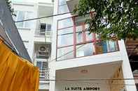 Exterior La Suite Airport Hotel