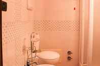 In-room Bathroom Vittoria Guest House - Battipaglia