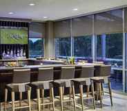 Bar, Cafe and Lounge 7 SpringHill Suites by Marriott South Bend Notre Dame Area