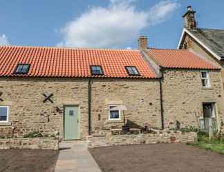 Exterior 2 The Hayloft Cottage