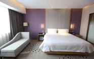 Kamar Tidur 6 JunY Oriental Hotel