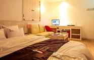 Kamar Tidur 2 Art Hotel 1