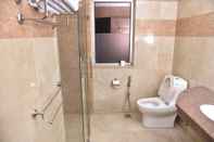 In-room Bathroom Shalimar Tower Hotel Lahore