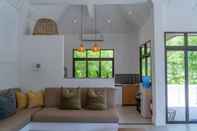 พื้นที่สาธารณะ THALEMAAN POOL VILLA