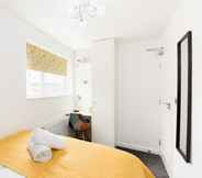 Kamar Tidur 4 Goode Home by Svelte Living