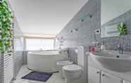 Toilet Kamar 6 Penthouse