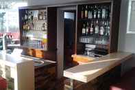 Bar, Cafe and Lounge TRIP INN Kongresshotel Rodgau